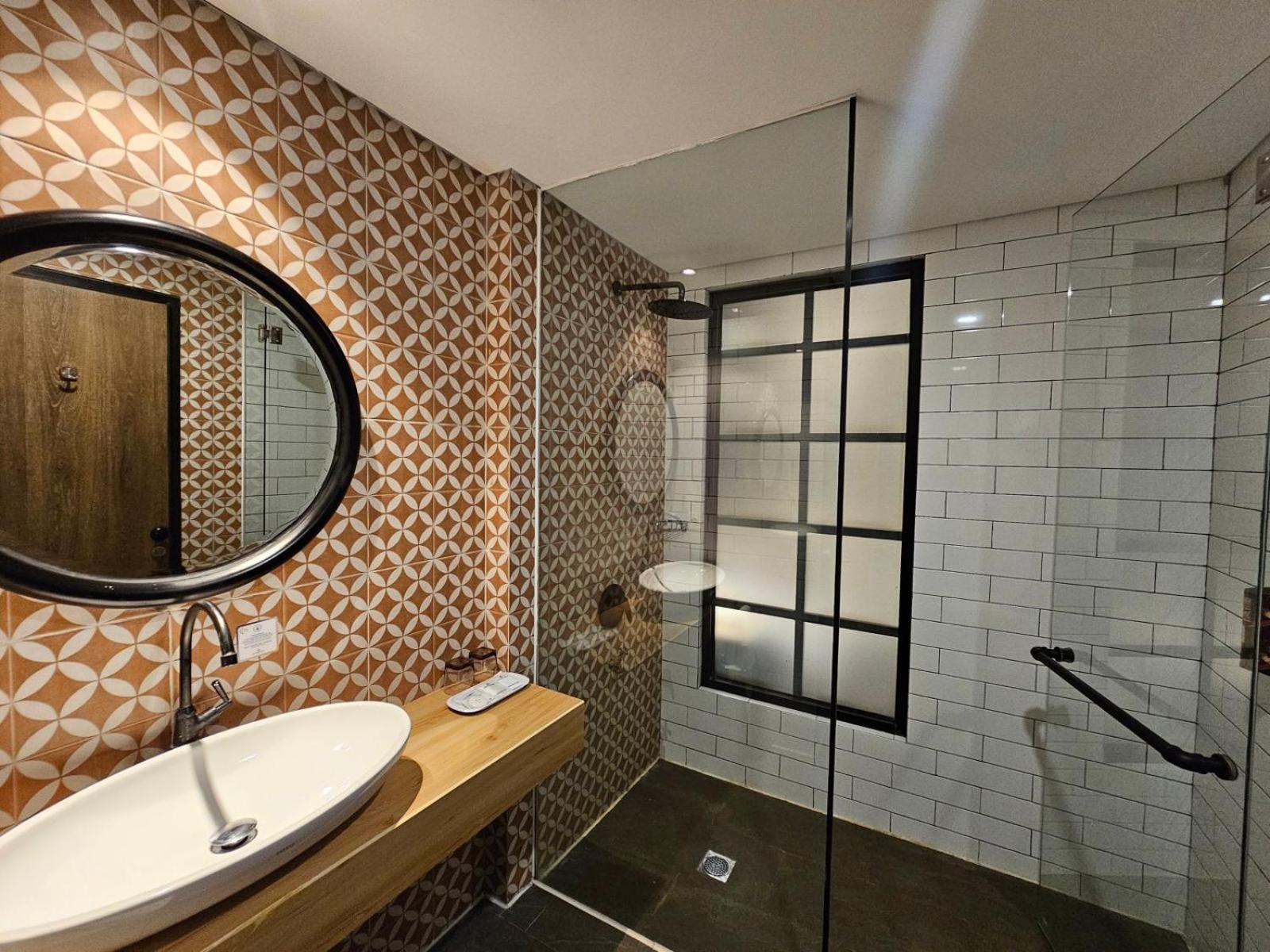 มีโอเทล เจมเบอร์ บาย ดาฟัม Hotel ภายนอก รูปภาพ