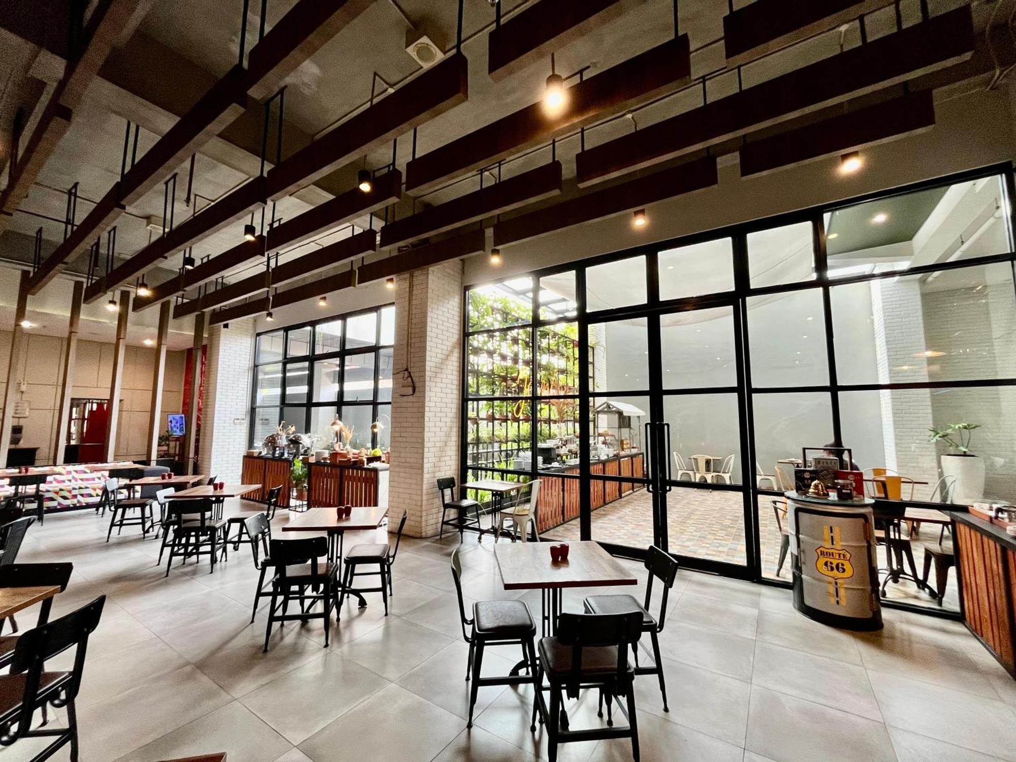 มีโอเทล เจมเบอร์ บาย ดาฟัม Hotel ภายนอก รูปภาพ